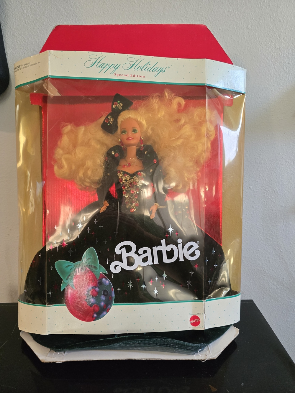 1991 Happy Holidays Barbie Special Edition – Vintage Mattel Holiday Doll